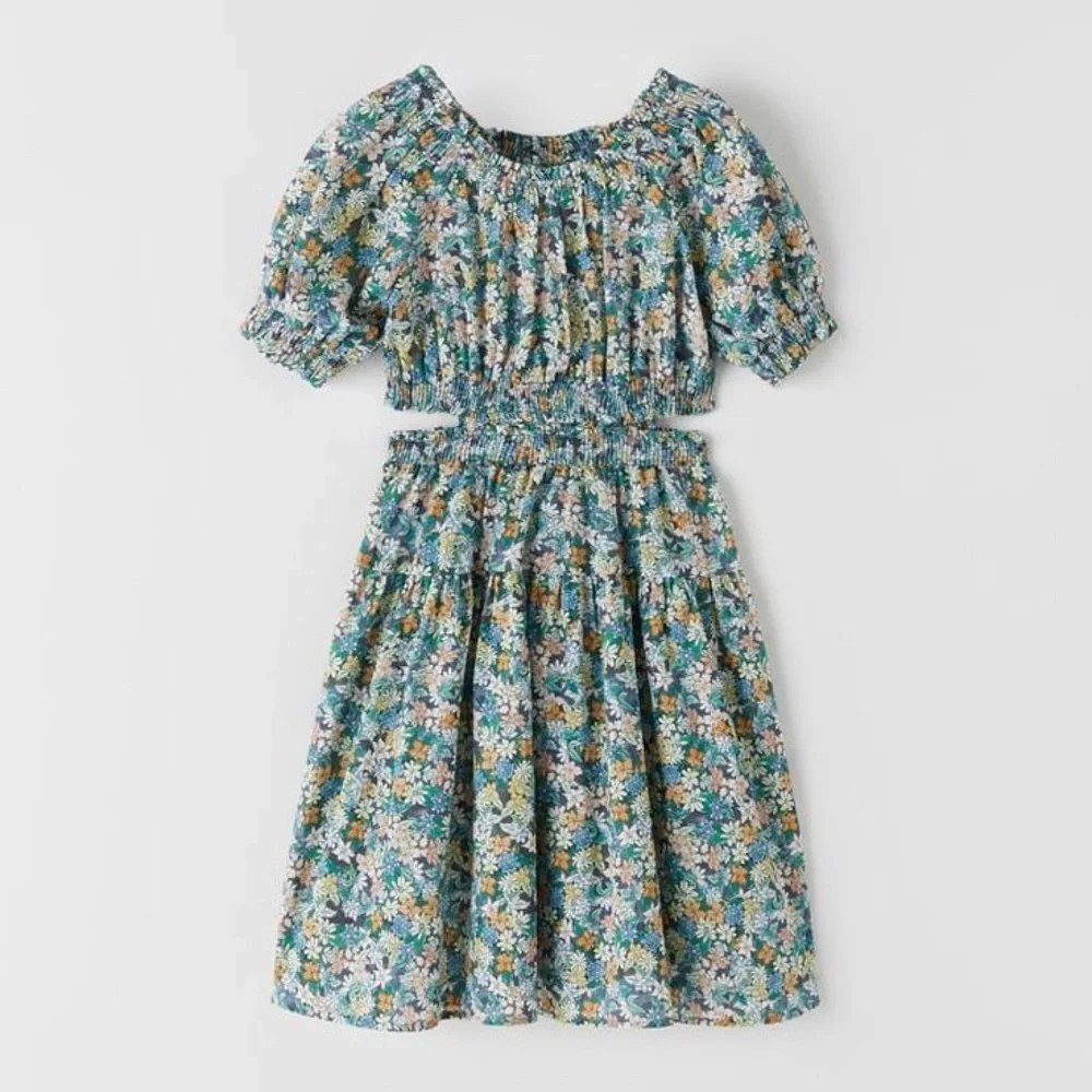 $22 ADD ON Zara floral dress cut out girls dress NWOT 10